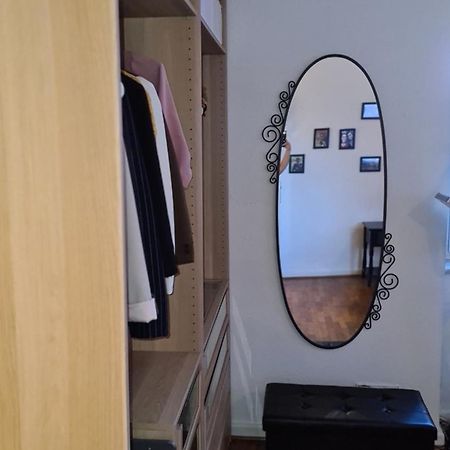 Gemuetliches Zimmer In Einer Altbauwohnung In Der Stadt 维尔茨堡 外观 照片
